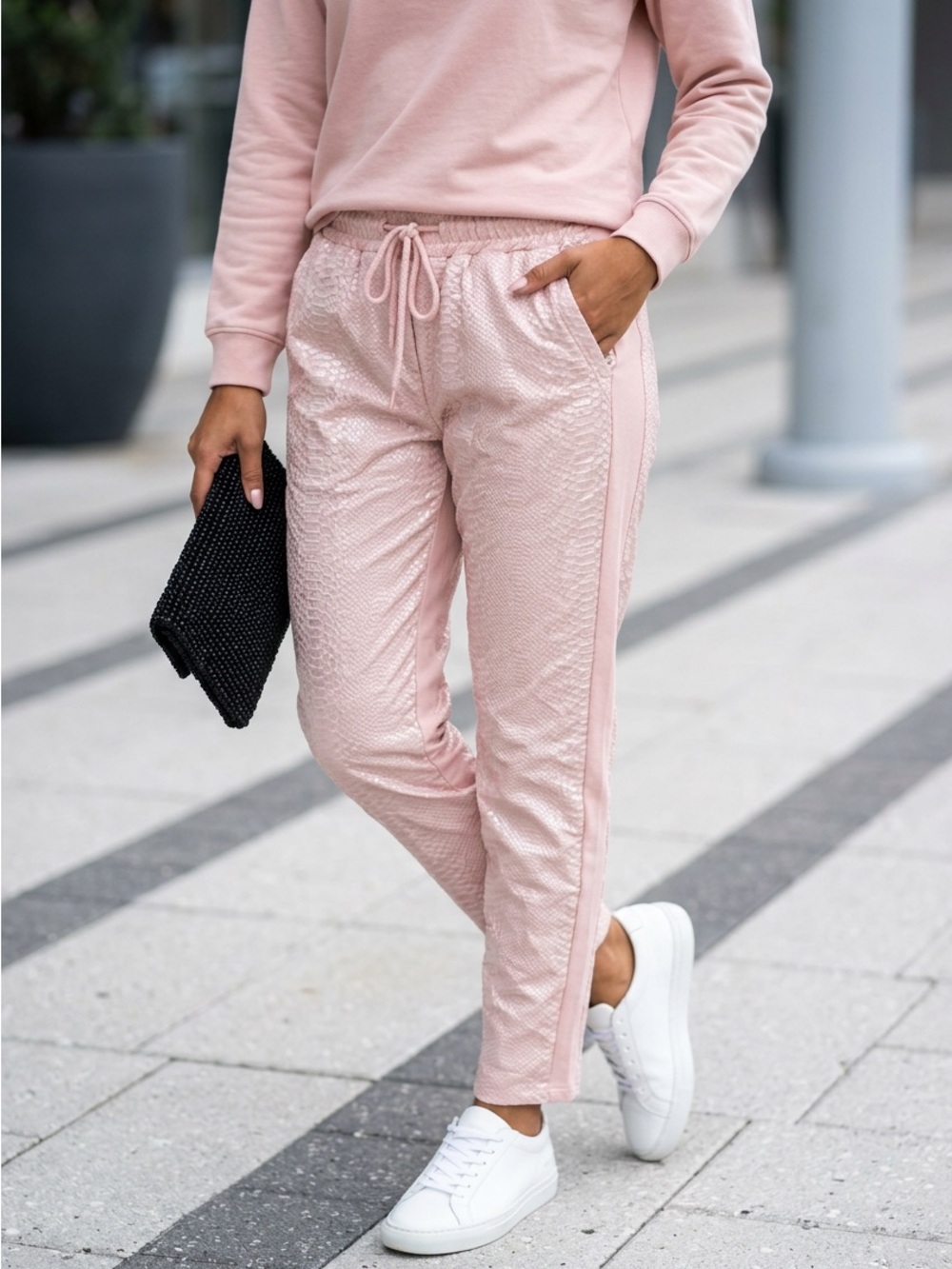 Women's Blush Pink Drawstring Joggers w/front snake print Panel, no size Tag.